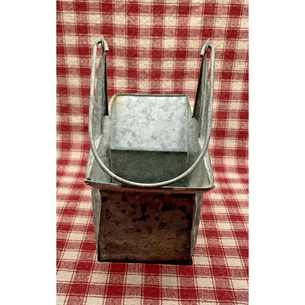 Vintage Rustic Primitive Tin Star Shaped Pail Bucket Farmhouse Americana